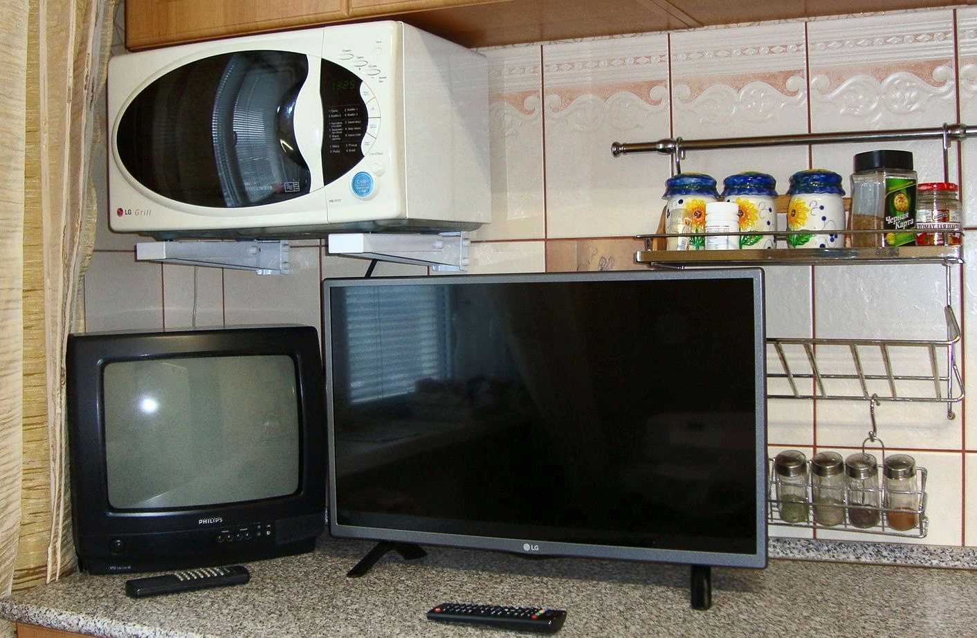 Топ-15 лучших телевизоров для кухни на стену - обзор моделей, отзывы и цены