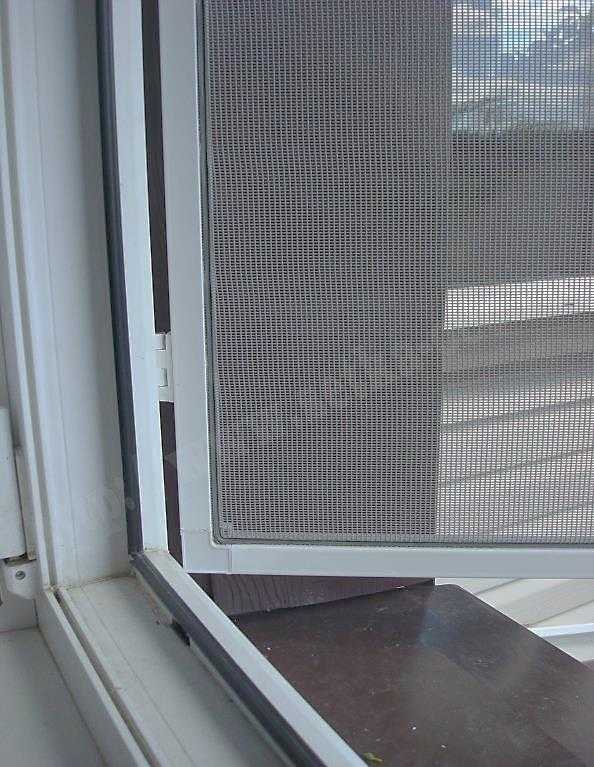 Сетки на деревянные окна: от комаров и других насекомых, критерии .