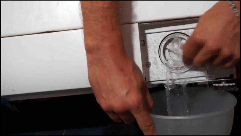 Стиральная машина набирает и сразу сливает воду: что делать?