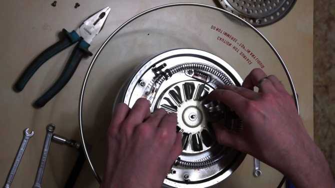 Как самостоятельно отремонтировать аэрогриль и заменить галогенную лампу