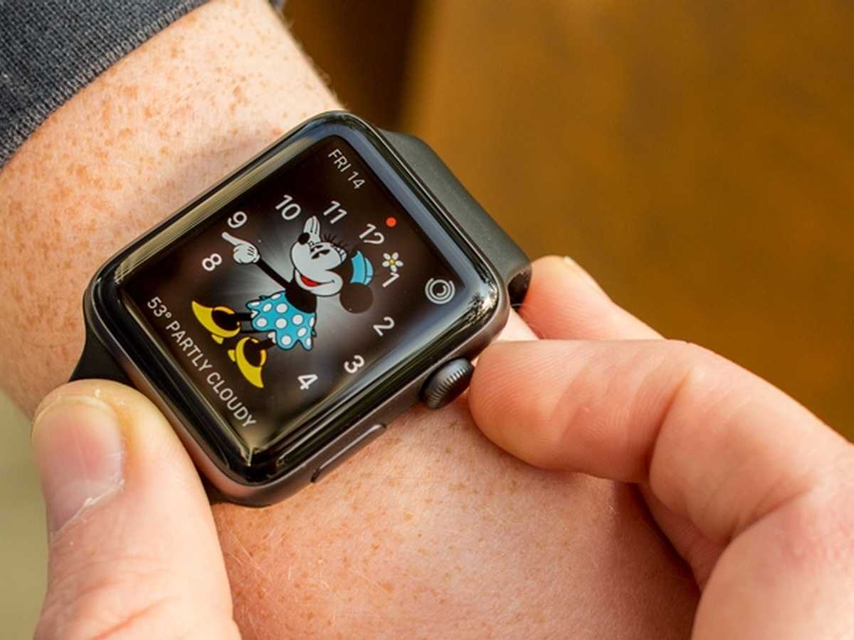 Обзор часов apple watch series 2: более спортивные и не только