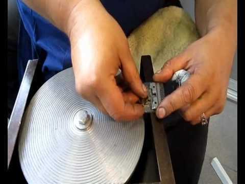 Как наточить ножи на машинке для стрижки волос разными приспособлениями